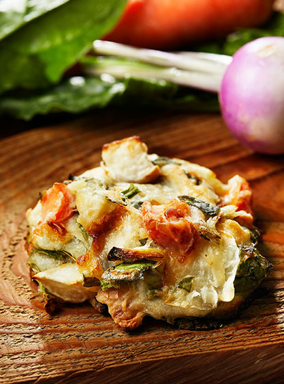 あやめ雪かぶとゴロッと野菜のポテトパン