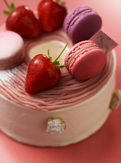 桜会~春苺と濃い茶クリームの桜シフォン~