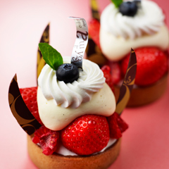 苺とクリームチーズのタルト